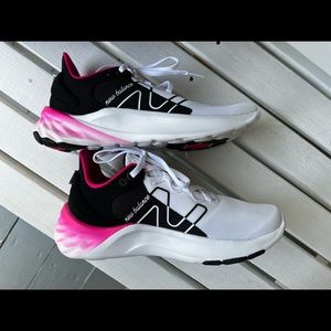 New balance running shoes size 7
